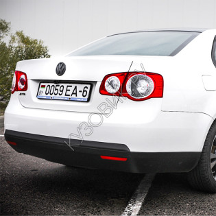 Бампер задний в цвет кузова Volkswagen Jetta 5 (2005-2010) Бампер задний в цвет кузова Volkswagen Jetta 5 (2005-2010)